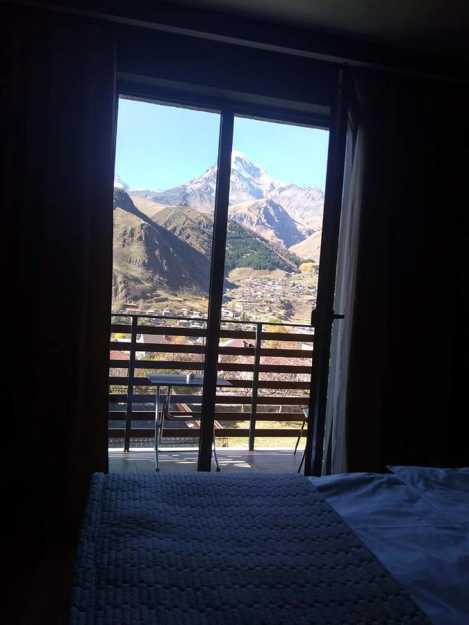 Hilltop Kazbegi Stepantsminda Exterior foto