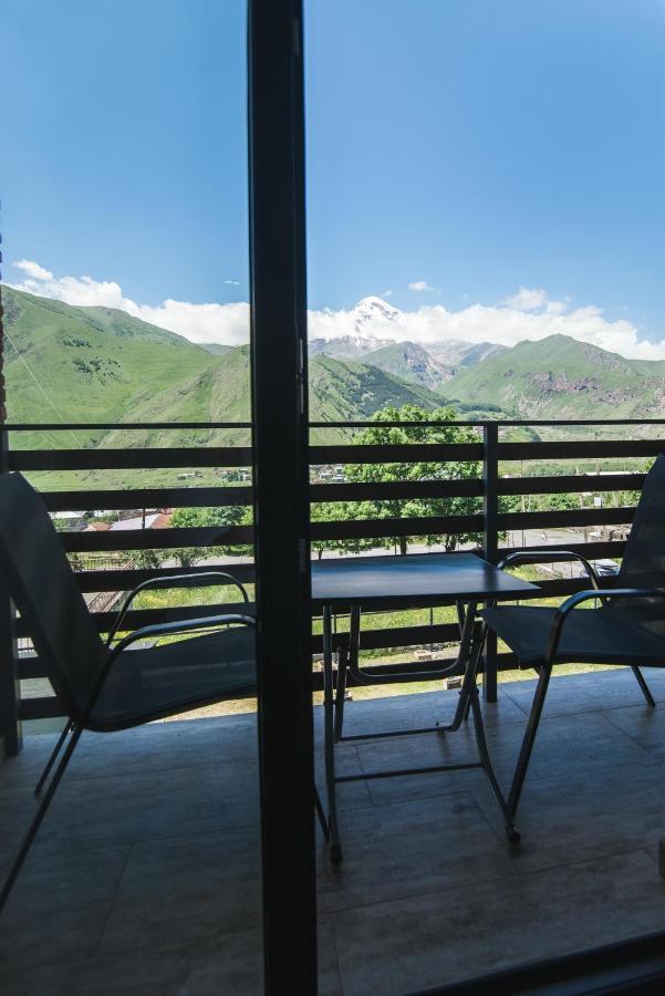 Hilltop Kazbegi Stepantsminda Exterior foto