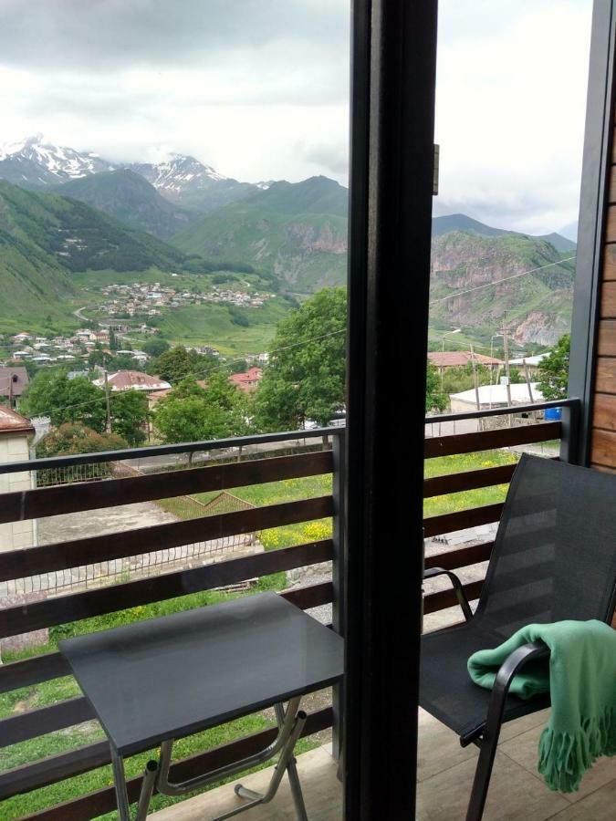 Hilltop Kazbegi Stepantsminda Exterior foto